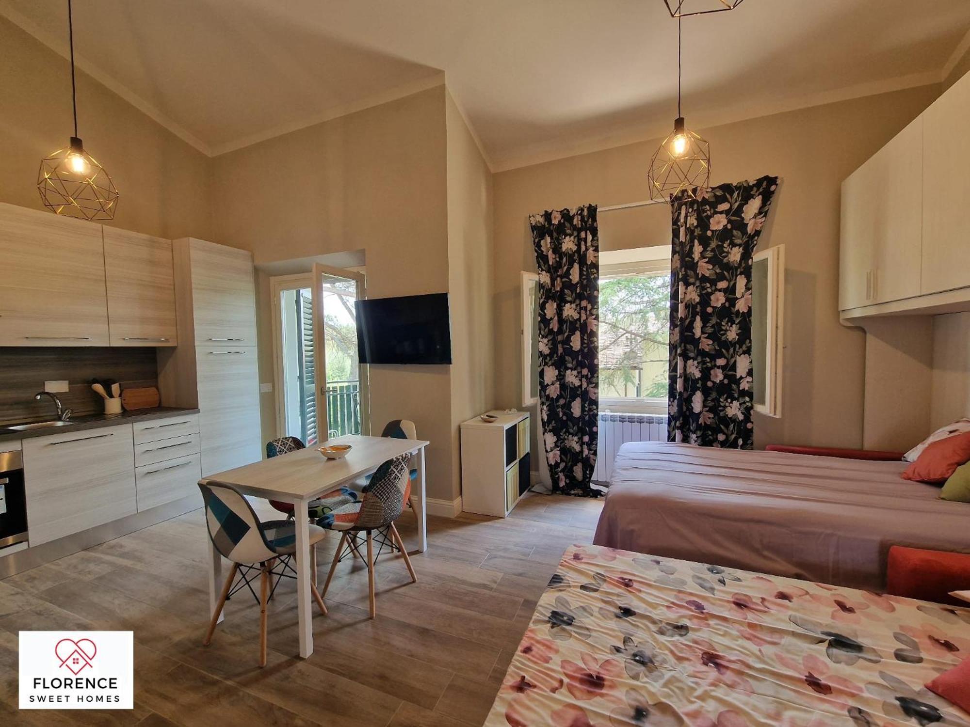 Lella Apartment With Free Parking By Florence Sweet Homes Bagian luar foto