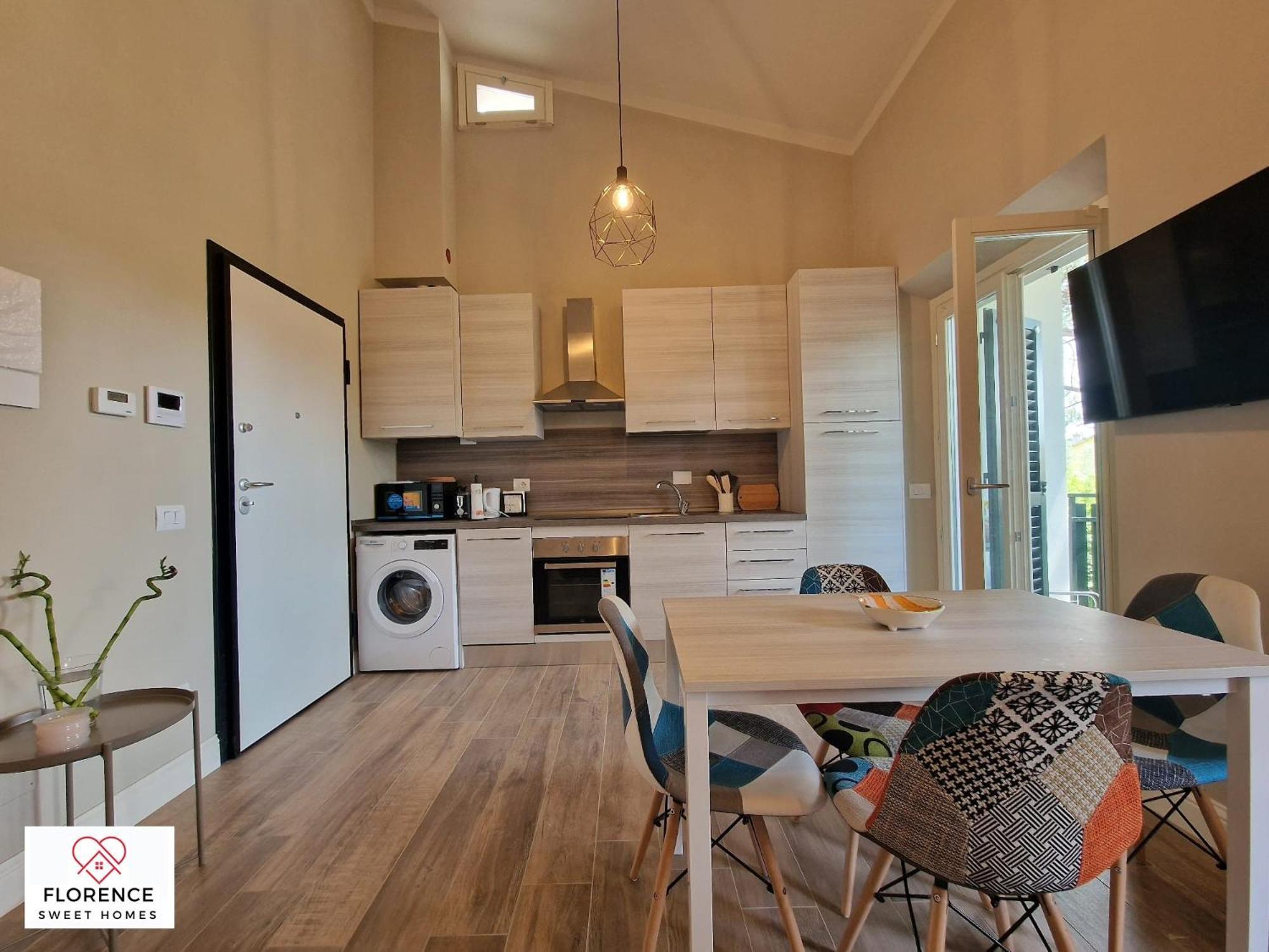 Lella Apartment With Free Parking By Florence Sweet Homes Bagian luar foto